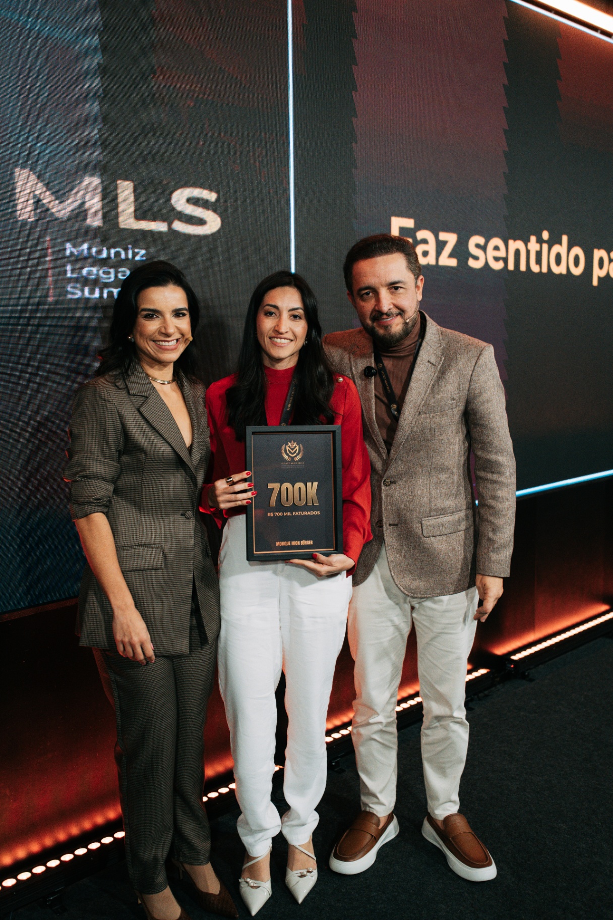 Mentorado do Muniz Legacy Prime recebendo homenagem